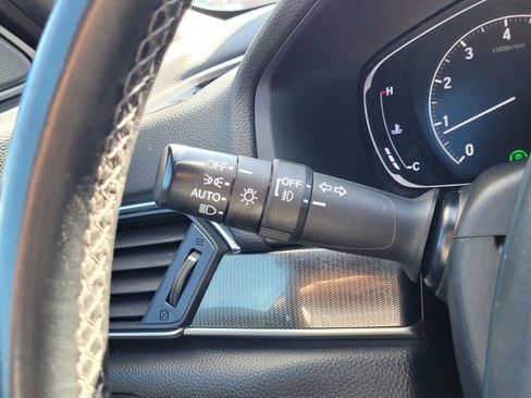 Certified 2018 Honda Accord Sport image 21