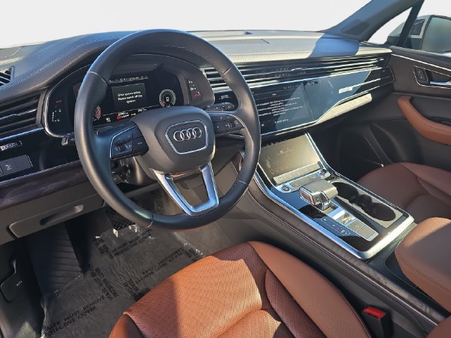 Used 2023 Audi Q7 3.0T Premium Plus w/ Premium Plus Package AWD/4WD image 20