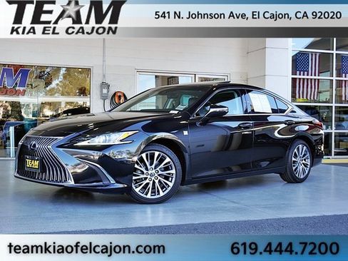 Used 2021 Lexus ES 350 w/ Premium Package image 2