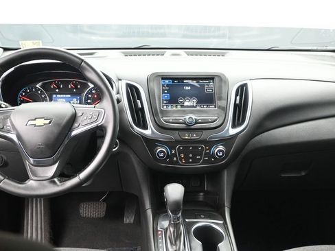 Used 2023 Chevrolet Equinox LT FWD image 14