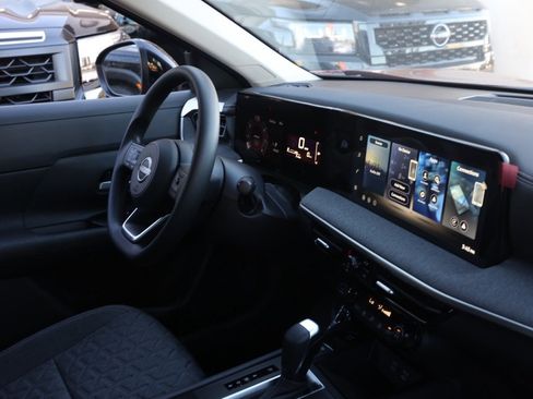 New 2026 Nissan Kicks SV image 20