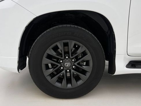 Used 2020 Lexus GX 460 Premium image 27