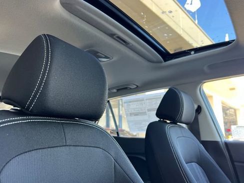 New 2026 Hyundai Venue SEL image 17