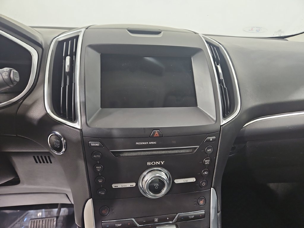 Used 2018 Ford Edge Titanium AWD/4WD image 19