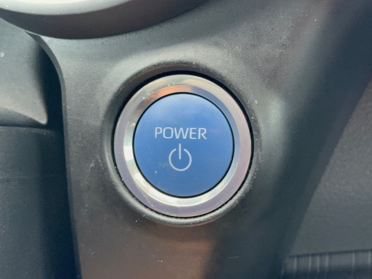 Used 2024 Toyota Sienna XSE FWD image 20