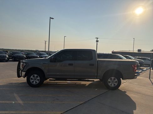 Used 2020 Ford F150 XLT AWD/4WD image 4