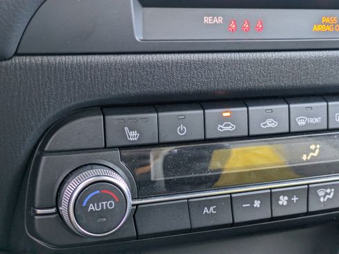 Used 2019 MAZDA CX-5 Touring image 28