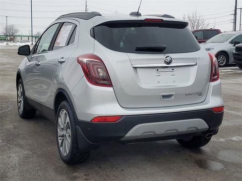 Used 2019 Buick Encore Preferred image 3