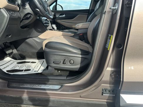 Used 2019 Hyundai Santa Fe Limited image 15