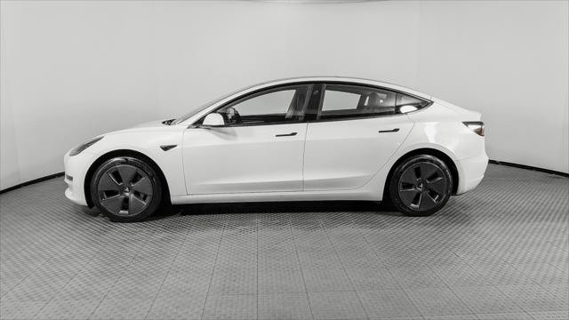 Used 2022 Tesla Model 3 Standard Range RWD image 3