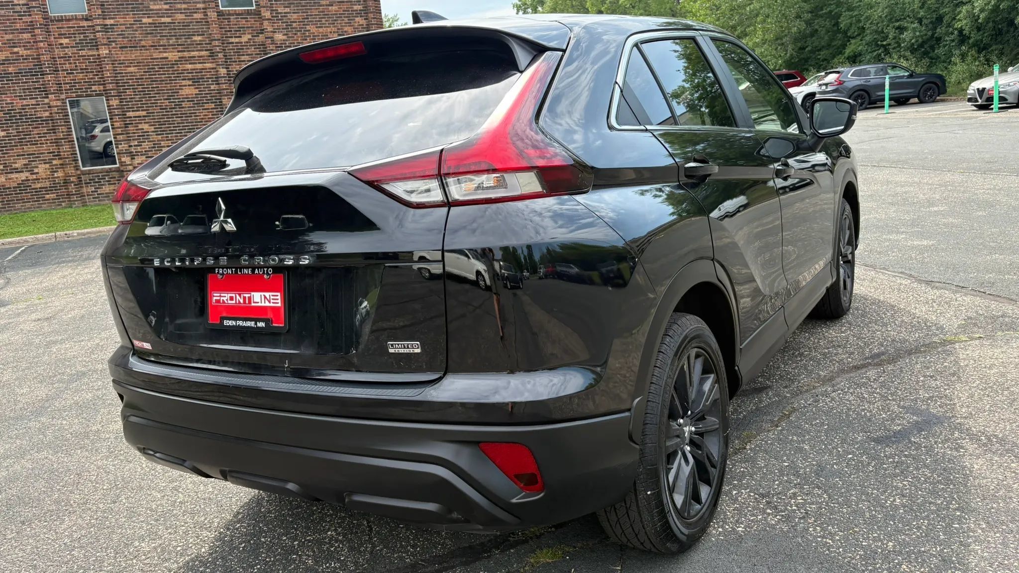 Used 2023 Mitsubishi Eclipse Cross LE AWD/4WD image 9