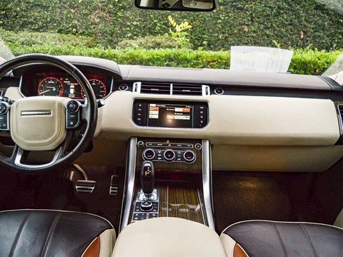 Used 2016 Land Rover Range Rover Sport Autobiography image 14