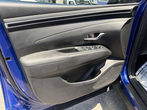 Certified 2023 Hyundai Tucson SEL AWD/4WD image 16