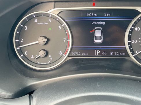 Used 2025 Nissan Sentra SV image 38