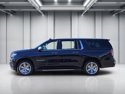 Used 2021 Chevrolet Suburban Premier w/ Premium Package AWD/4WD image 7
