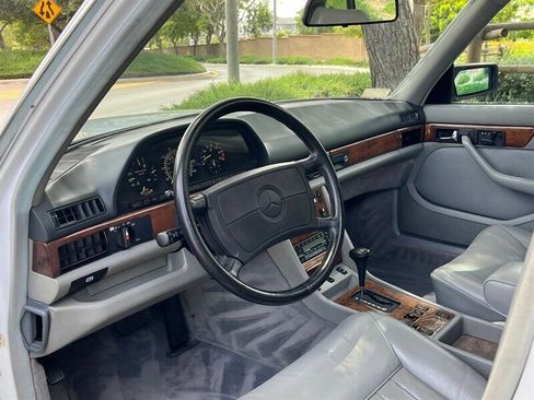 Used 1987 Mercedes-Benz 560 SEL image 20