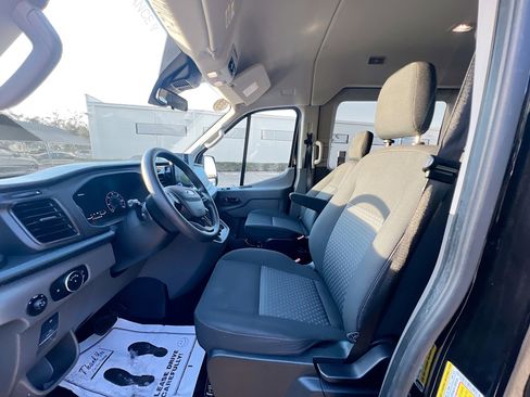 Used 2023 Ford Transit 350 XLT RWD image 14