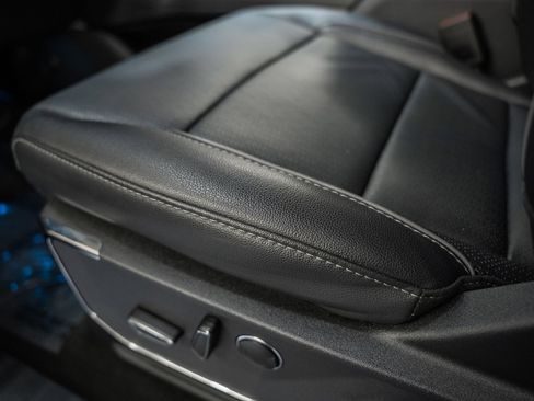 Certified 2024 Ford F150 Lariat w/ Equipment Group 502A High image 42