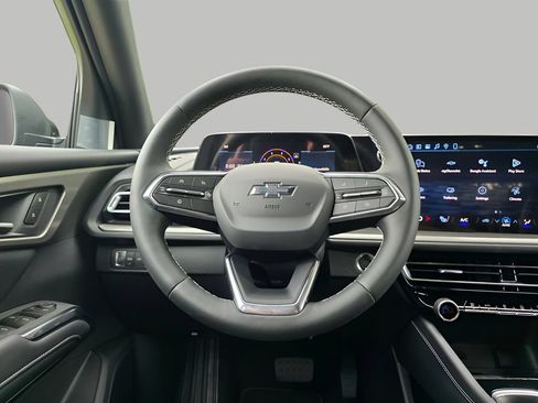 New 2026 Chevrolet Traverse LT w/ Midnight/Sport Edition AWD/4WD image 14