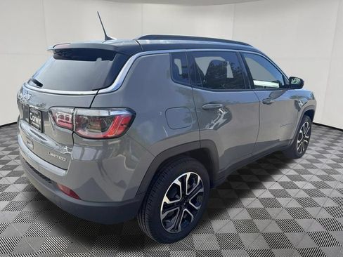 Used 2024 Jeep Compass Limited AWD/4WD image 8