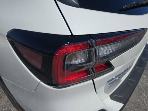 Used 2025 Subaru Outback Touring AWD/4WD image 31