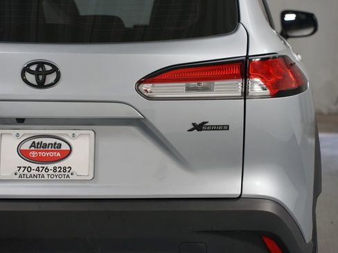 Certified 2025 Toyota Corolla Cross L image 10