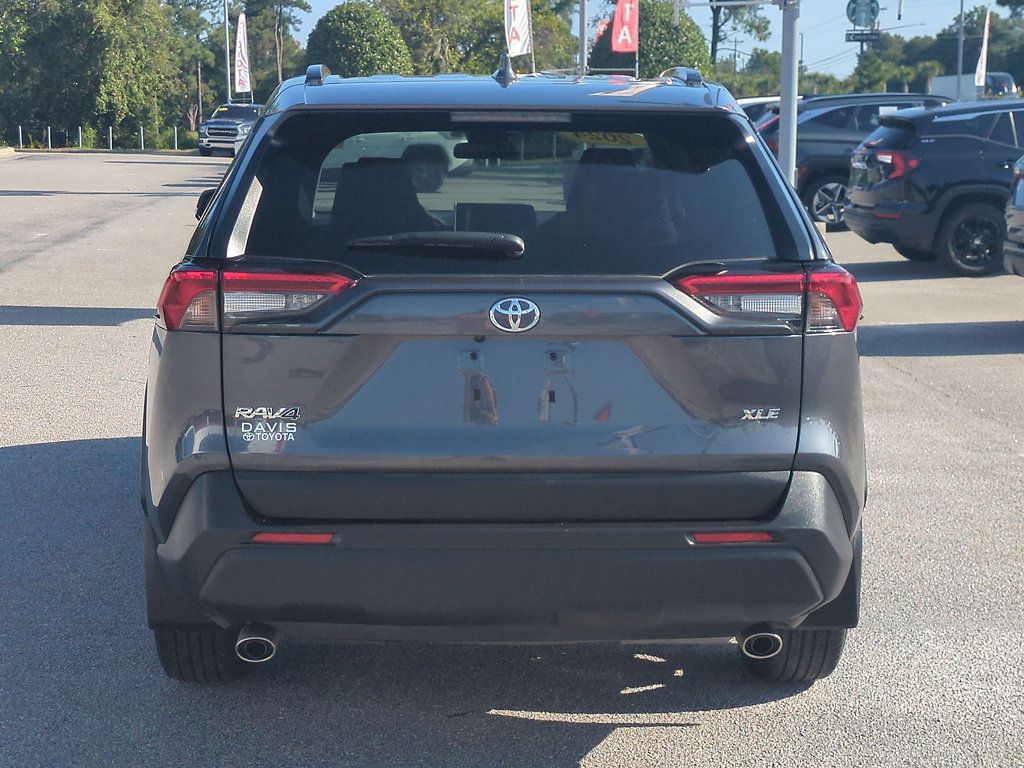 Certified 2024 Toyota RAV4 XLE w/ Convenience Package FWD image 4