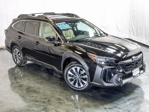 Used 2024 Subaru Outback Limited AWD/4WD image 6