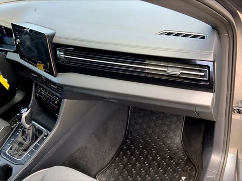 Used 2025 Volkswagen Jetta Sport FWD image 18