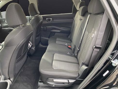New 2026 Kia Sorento LX image 31