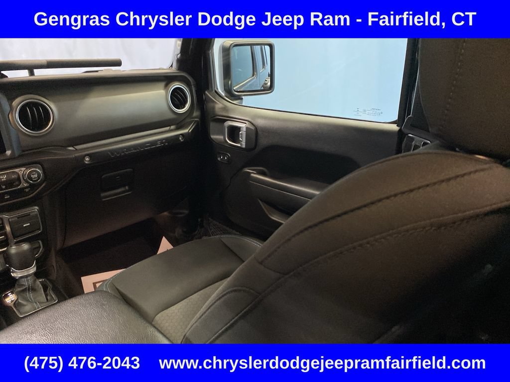 Certified 2022 Jeep Wrangler Unlimited Rubicon 4xe w/ Cold Weather Group AWD/4WD image 28