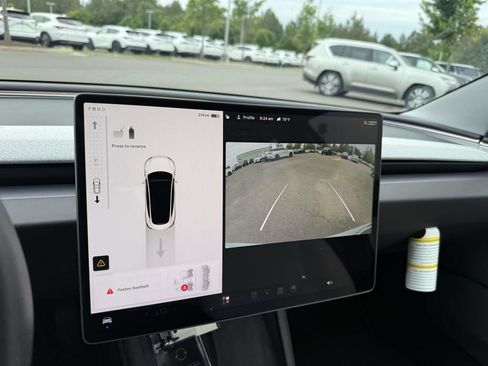 Used 2025 Tesla Model 3 Long Range AWD/4WD image 11