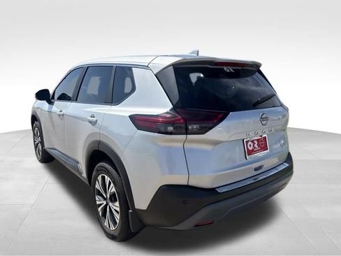 Used 2023 Nissan Rogue SV FWD image 7