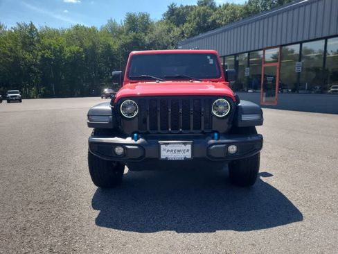 Used 2023 Jeep Wrangler Unlimited AWD/4WD image 3