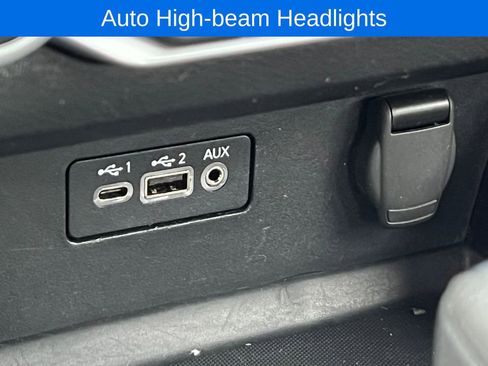 Used 2024 Nissan Altima 2.5 SV image 25