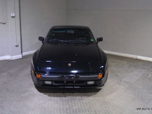 Used 1986 Porsche 944 Coupe image 21