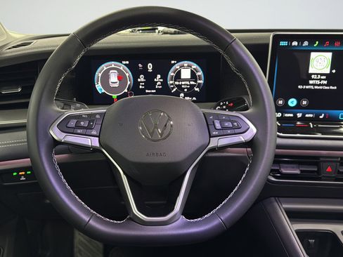 New 2026 Volkswagen Tiguan SE AWD/4WD image 33