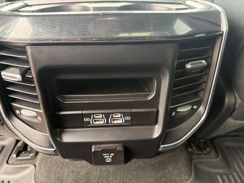 Used 2022 RAM 1500 Laramie w/ Sport Appearance Package AWD/4WD image 28