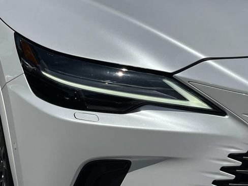 Certified 2023 Lexus RX 350 w/ Accessory Package (Z1) AWD/4WD image 9