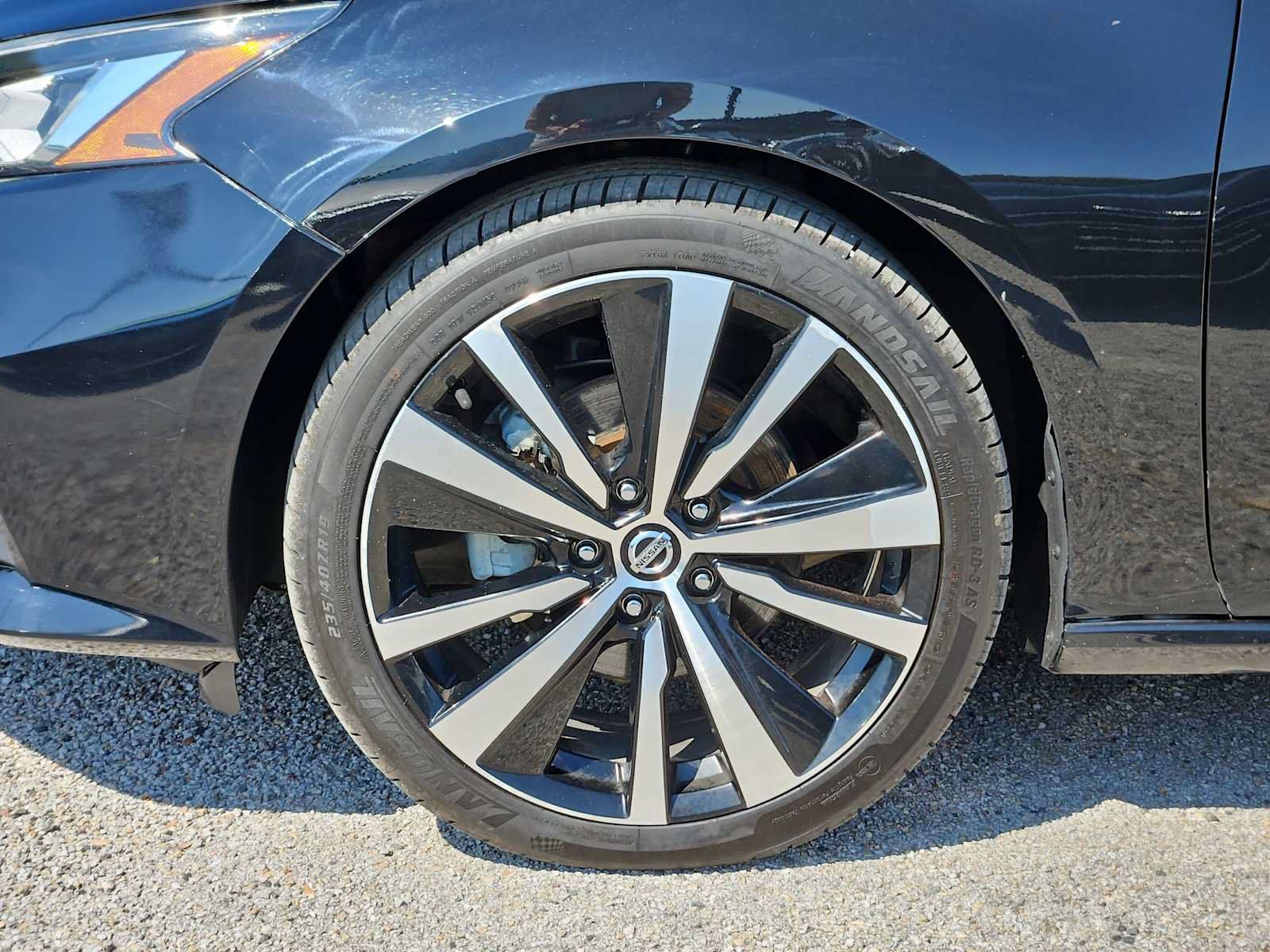 Used 2022 Nissan Altima 2.5 SR FWD image 14