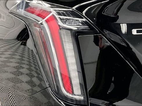 Used 2023 Cadillac CT4 V image 34