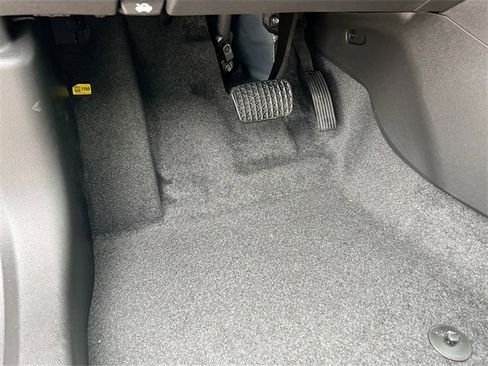 New 2026 Buick Envista Avenir image 14