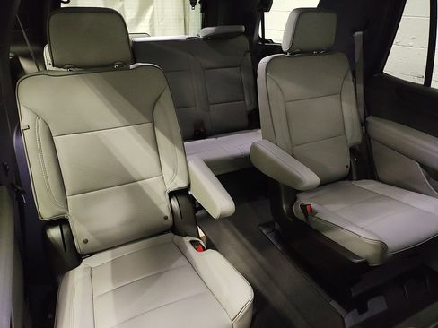 New 2026 GMC Yukon Elevation image 11