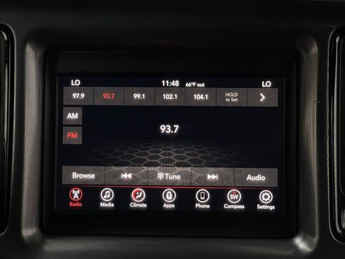 Used 2022 Dodge Challenger SXT RWD image 21
