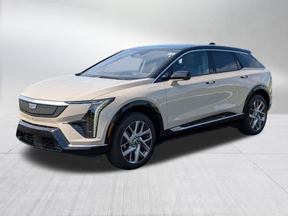 New 2027 Cadillac Optiq Luxury w/ LPO, Floor Liner Package