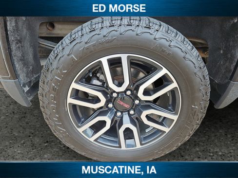 Used 2019 GMC Sierra 1500 AT4 w/ AT4 Premium Package AWD/4WD image 11