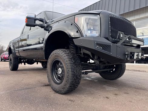 Used 2011 Ford F350 Lariat w/ Lariat Ultimate Pkg image 2