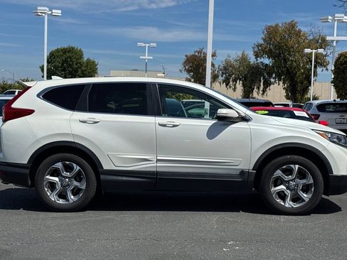 Used 2017 Honda CR-V EX image 4