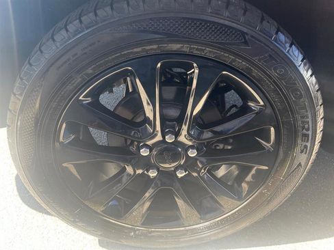 Used 2021 Jeep Grand Cherokee Laredo X AWD/4WD image 8