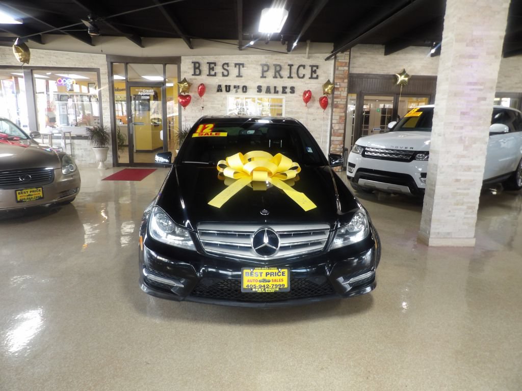 Used 2012 Mercedes-Benz C 250 Sedan image 2